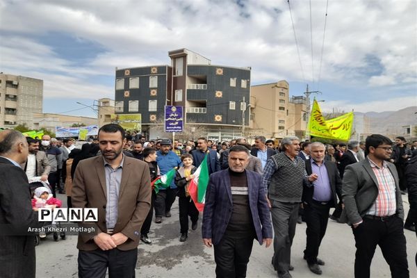 مراسم راهپیمایی یوم الله ۲۲ بهمن در کازرون