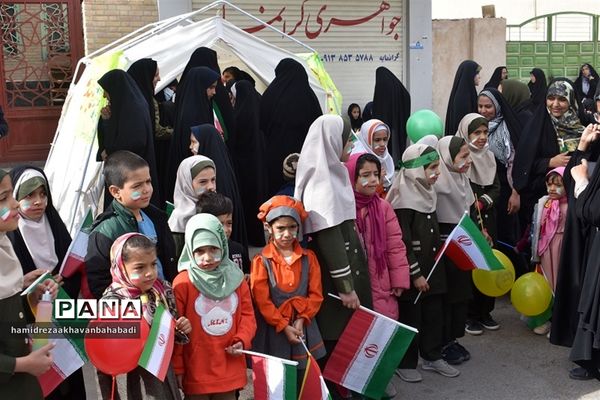 راهپیمائی یوم الله 22 بهمن دربهاباد