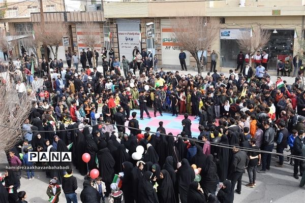 راهپیمائی یوم الله 22 بهمن دربهاباد