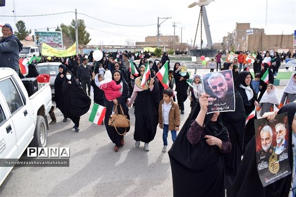 راهپیمائی یوم الله 22 بهمن دربهاباد