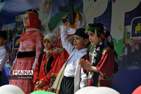 سالروز پیروزی انقلاب اسلامی، شکوهمند و پرنشاط