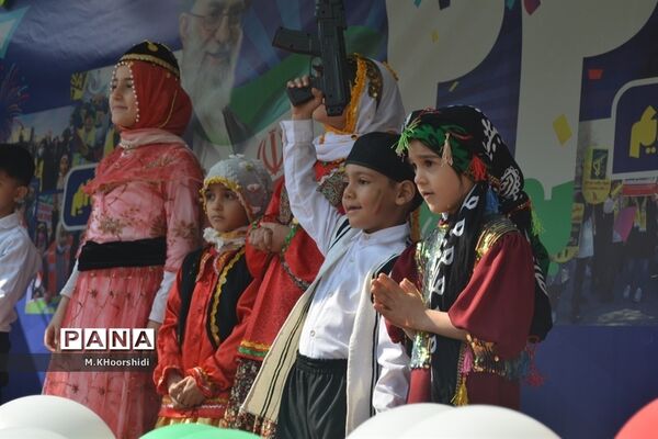 سالروز پیروزی انقلاب اسلامی، شکوهمند و پرنشاط