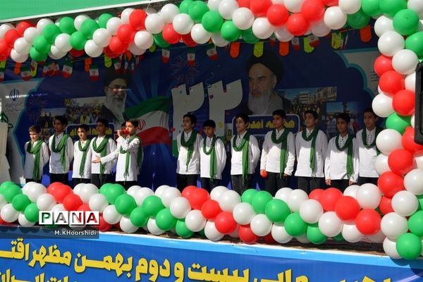 سالروز پیروزی انقلاب اسلامی، شکوهمند و پرنشاط