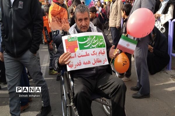 راهپیمایی یوم الله ۲۲ بهمن در شهرستان کاشمر