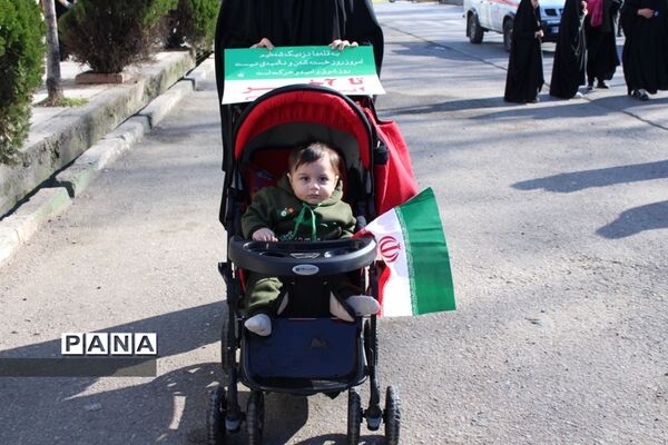 قاب‌های ماندگار از ۴۵ سالگی انقلاب اسلامی
