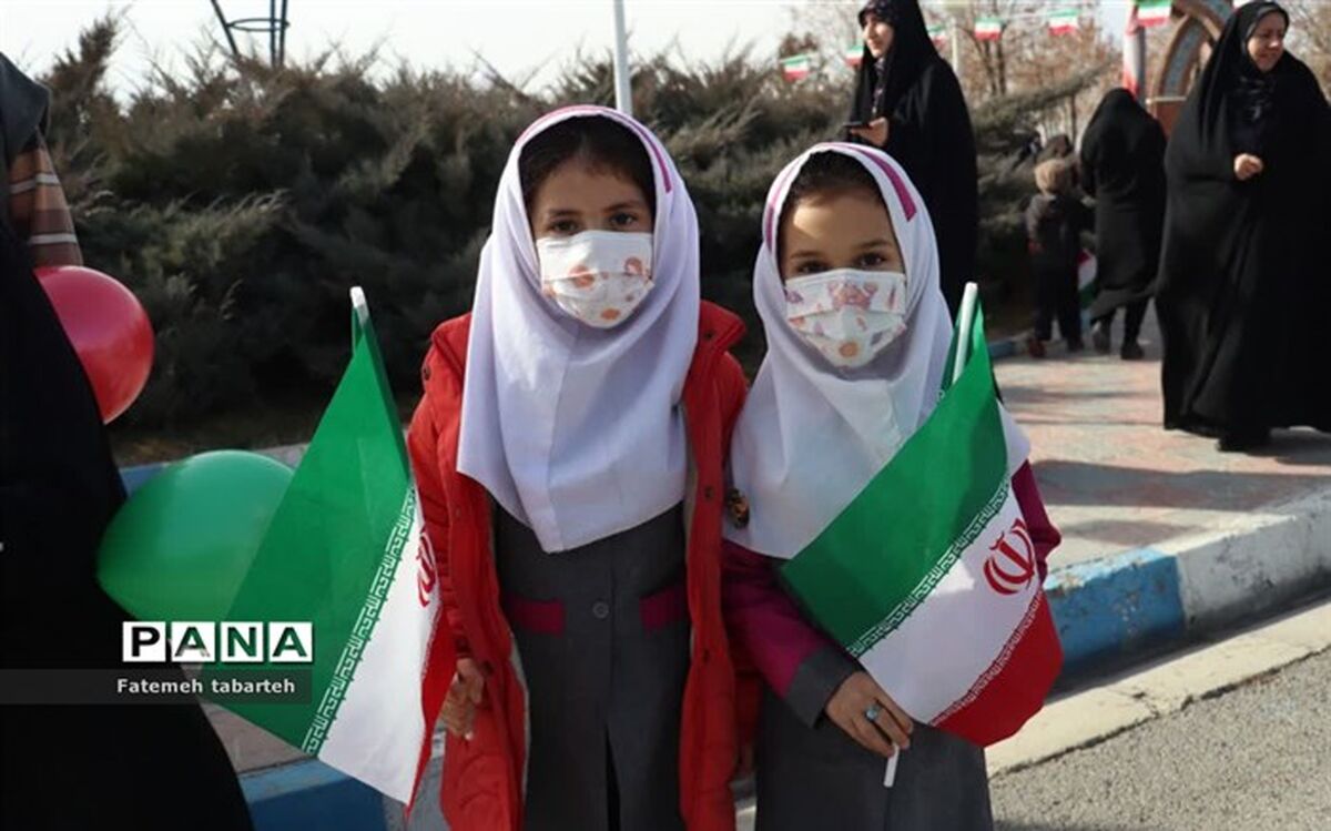 تجدید میثاق با آرمان‌های انقلاب اسلامی برای ساخت ایران قوی/فیلم
