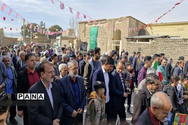 راهپیمایی ۲۲ بهمن در آران و بیدگل