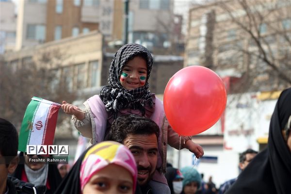 راهپیمایی ۲۲ بهمن در مشهد