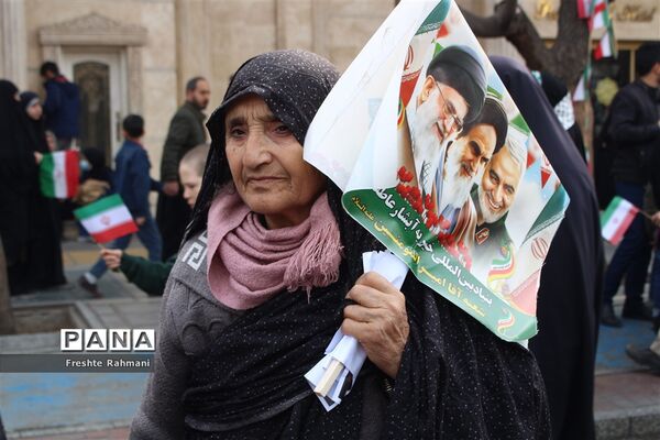 راهپیمایی ۲۲ بهمن در مشهد