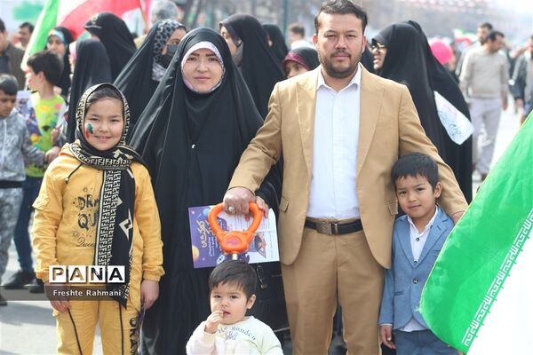 راهپیمایی ۲۲ بهمن در مشهد
