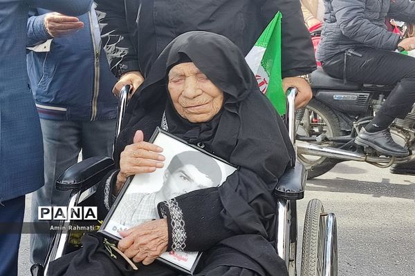 راهپیمایی 22 بهمن در شیراز