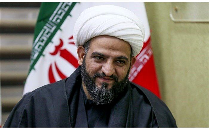 حضور پرشور دانش‌آموزان در مراسم راهپیمایی یک معجزه است