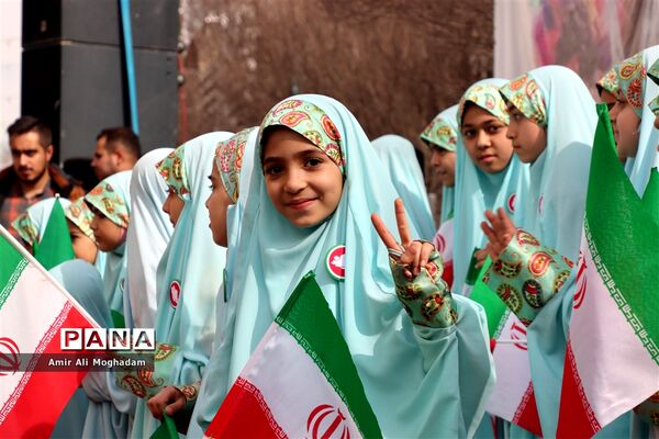 راهپیمایی 22 بهمن در مشهد