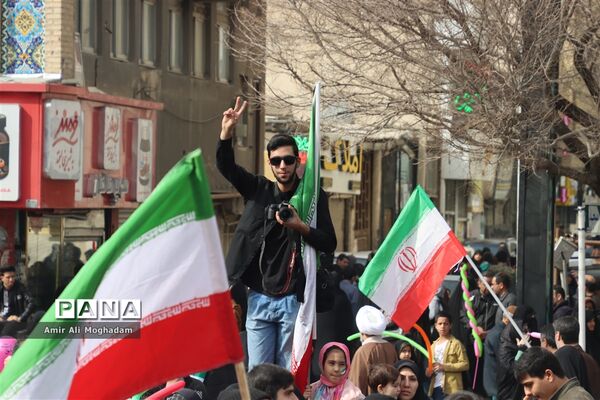 راهپیمایی 22 بهمن در مشهد
