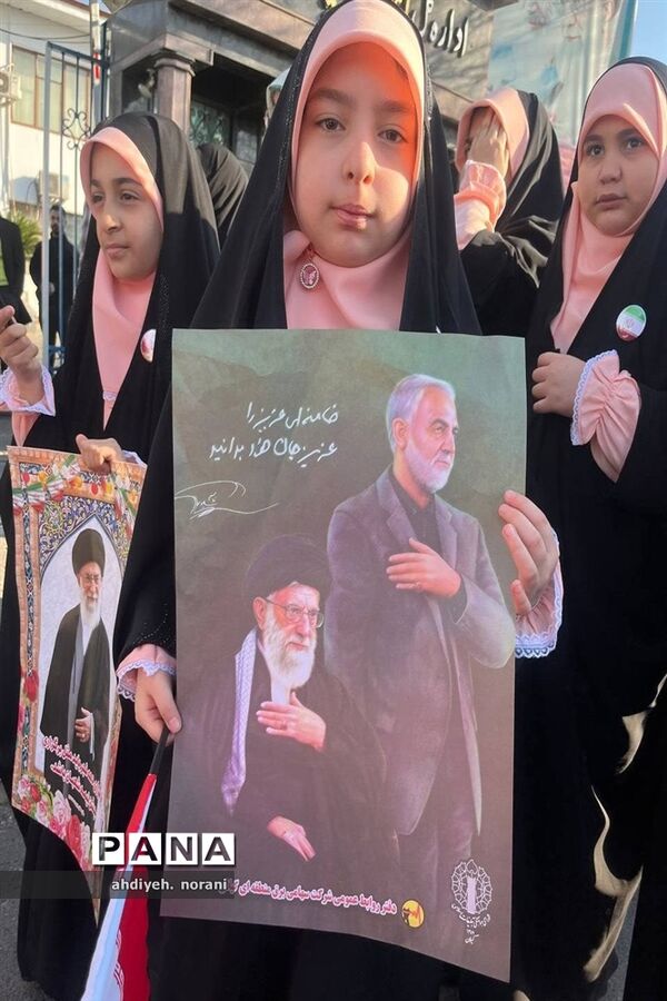 راهپیمایی  22 بهمن در رشت