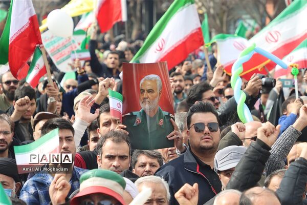راهپیمایی 22 بهمن در مشهد