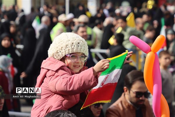 راهپیمایی 22 بهمن در مشهد