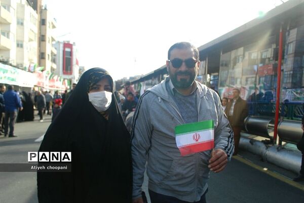 برپایی غرفه سازمان دانش‌آموزی شهر تهران