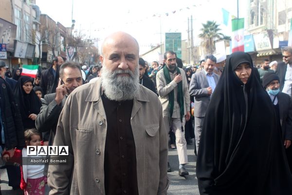 راهپیمایی یوم الله 22 بهمن در قم-1