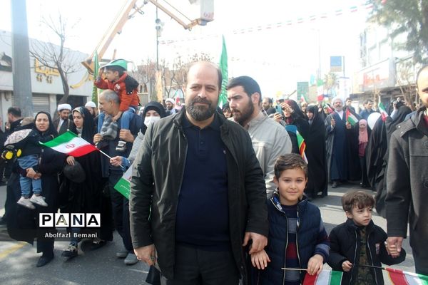 راهپیمایی یوم الله 22 بهمن در قم-1