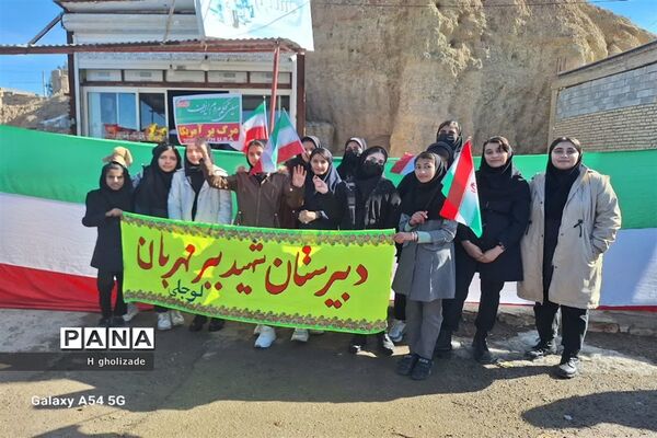 راهپیمایی  یوم الله ۲۲ بهمن در شهر لوجلی شهرستان شیروان