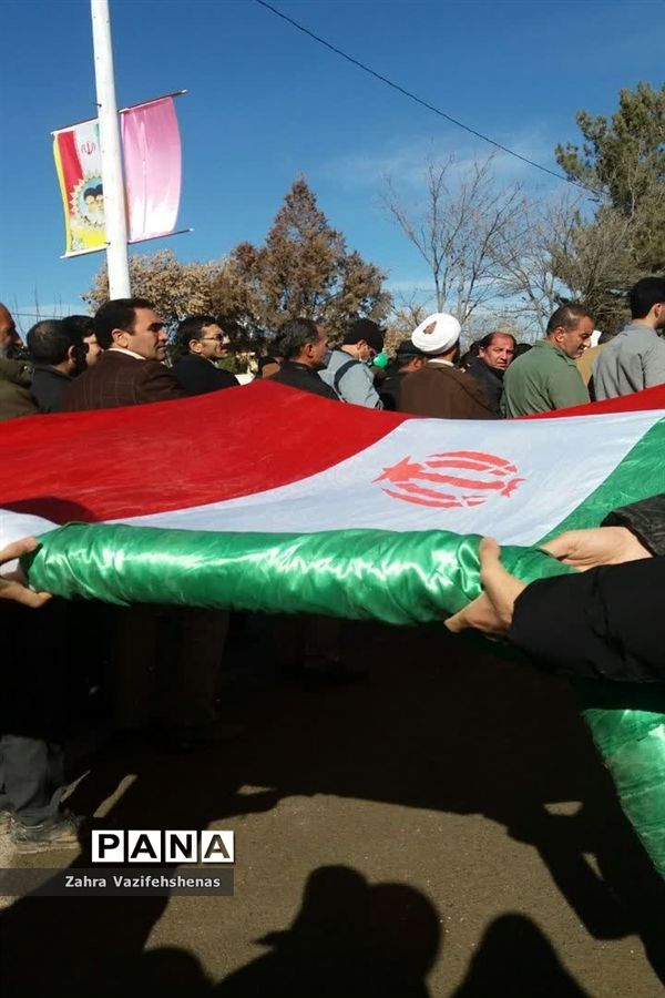 راهپیمایی  یوم الله ۲۲ بهمن در شهر لوجلی شهرستان شیروان