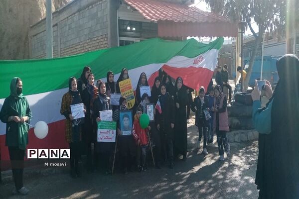 راهپیمایی  یوم الله ۲۲ بهمن در شهر لوجلی شهرستان شیروان