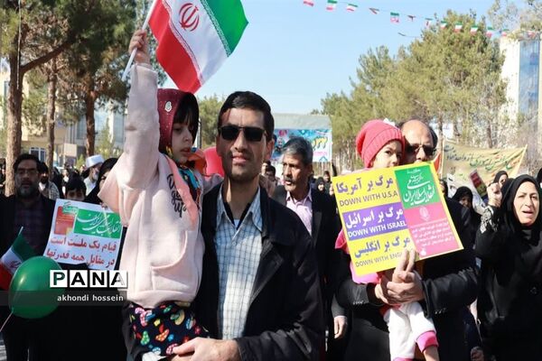 راهپیمائی یوم الله ۲۲ بهمن در  میبد