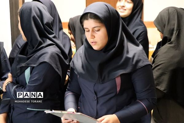 یادواره شهدای انقلاب اسلامی در آموزشگاه منصوره خلیلی ناحیه یک بهارستان