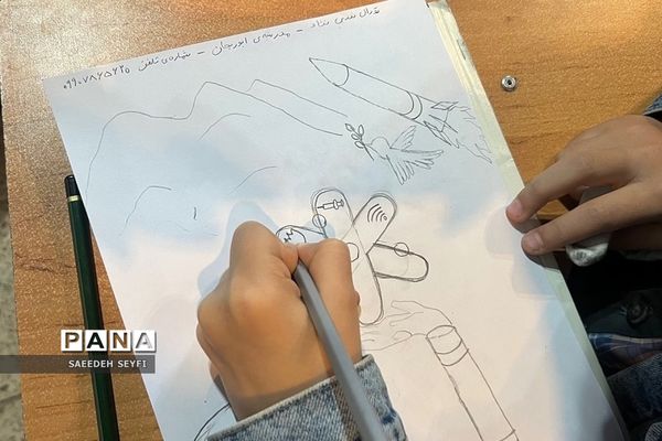 برگزاری کارگاه تصویرسازی یادواره شهدای هسته‌ای در پژوهش‌سرای کاوش کهریزک