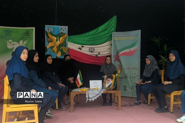 برگزاری مسابقه مشاعره ویژه دختران مقطع متوسطه در فاروج