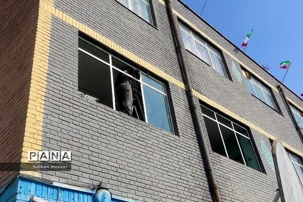 بازسازی دبیرستان علامه طباطبایی(شاهد) در ناحیه دو شهرری