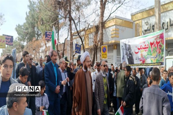 راهپیمایی یوم الله ۲۲ بهمن در خلیل آباد