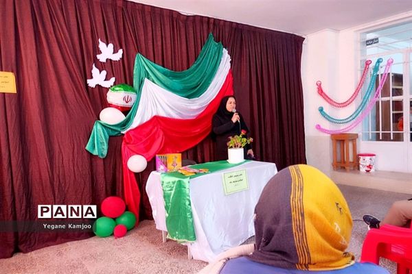 نمایشگاه هنرهای دستی دانش‌آموزان مدرسه فاطمیه