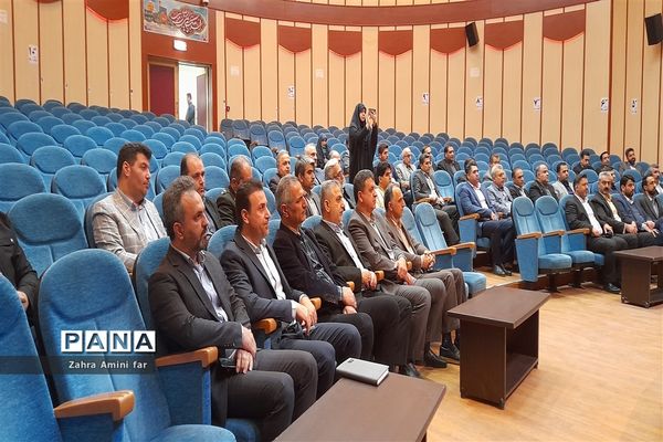 جلسه هماهنگی سفر یک‌روزه استاندار و مدیران کل به نور