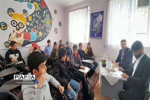 چهل و دومین دوره مسابقات قرآن عترت ونماز در شهرستان خلیل‌آباد