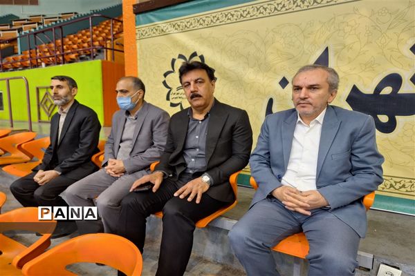 جشن بزرگ اولین تجربه سیاسی دانش‌آموزان