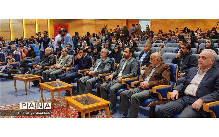 همایش بزرگ خانواده علوی در تالار شهر/ فیلم