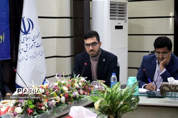 جلسه ستاد بزرگداشت هفته تربیت آموزش و پرورش استان بوشهر