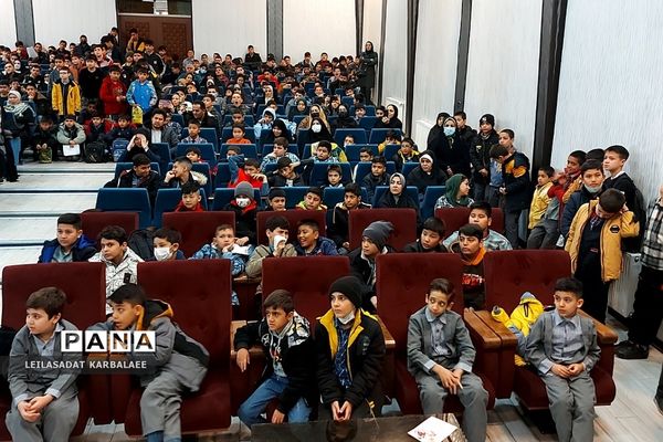 چهل و دومین دوره مسابقات منطقه‌ای قرآن، عترت و نماز مدارس پسرانه کهریزک