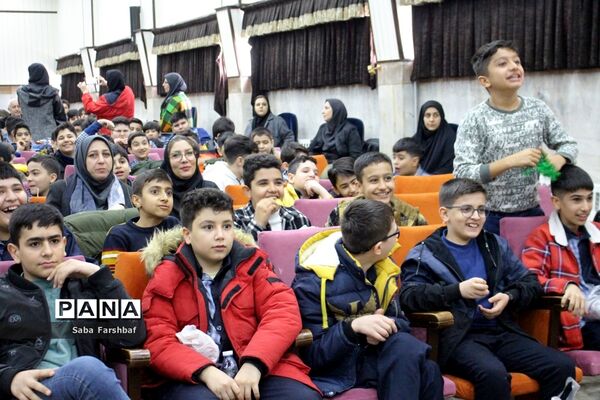 برنامه فرهنگی - هنری به‌مناسبت دهه فجر در آذربایجان غربی