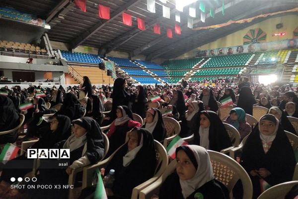 همایش تجلیل از نوگولان سرآمد استان اصفهان