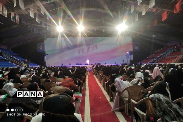 همایش تجلیل از نوگولان سرآمد استان اصفهان