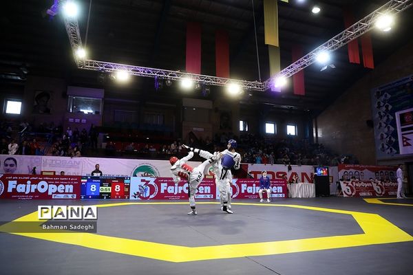 سی و سومین دوره مسابقات بین المللی تکواندو جام فجر