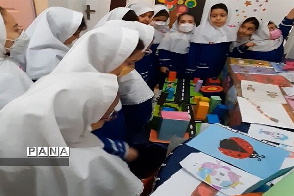 دانش آموزان دنیای حنانه مهارت‌های خود را به نمایش گذاشتند