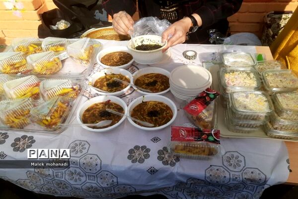 جشن اعیاد شعبانیه در دبستان احمدمعینی منطقه ۱۳