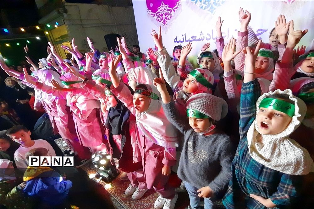 ایستگاه صلواتی هیات دانش‌آموزی یاوران مهدی در شهرستان ساوه