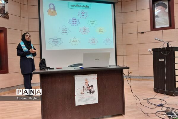 جلسه آموزش مقدماتی خبرنگاری ناحیه 2