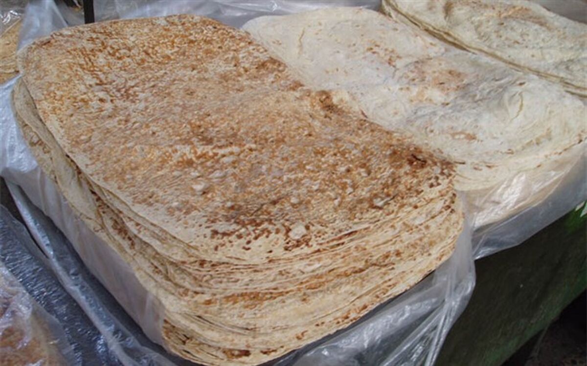 معاون وزیر کشور: خبری از تغییر قیمت نان نیست