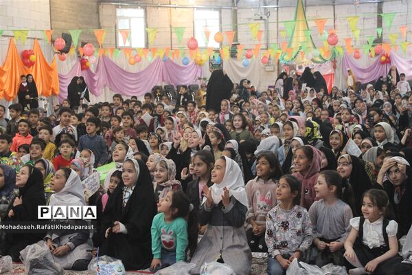 برگزاری جشن کودک و انتظار در مجتمع مهدیه مهرآباد مشهد